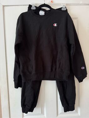 Champion Black Crewneck Sweatshirt with Small Logo